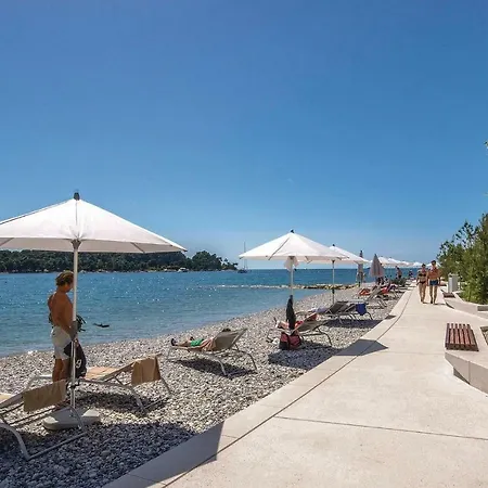 Apartment Awesome In With 2 Bedrooms Rovinj